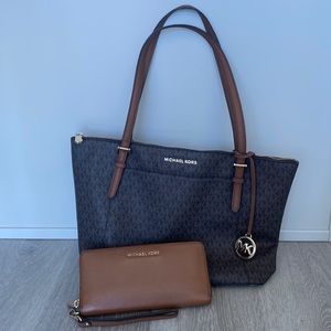 Michael Kors purse and matching wallet